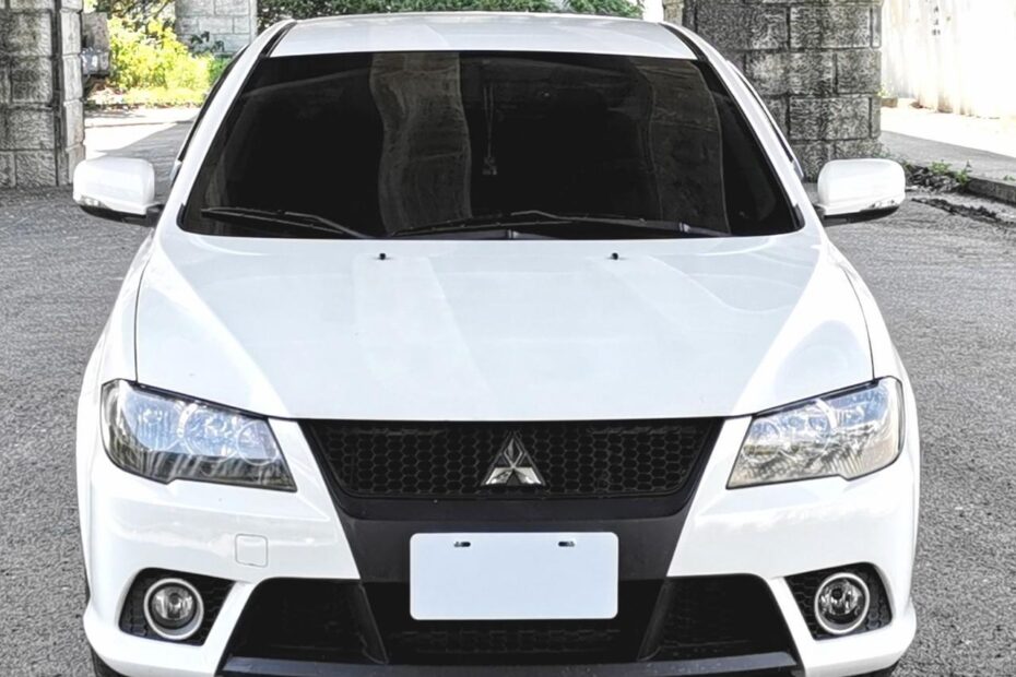 2010 Mitsubishi Lancer Fortis 1.8-中古車買賣專門店-SUM認證車庫-圖片 (1)
