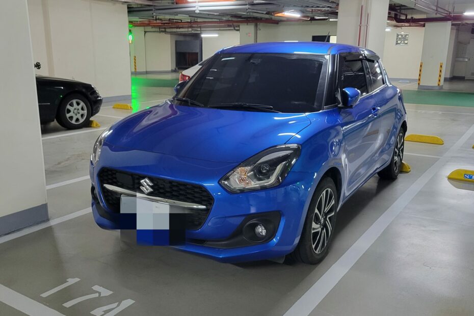 Suzuki 二手車買賣專門店-2020-SWIFT 1.2-跑2.98-圖 (4)