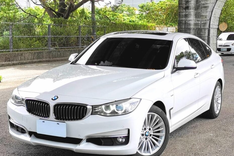 BMW 二手車買賣-2015 BMW 3-Series GT 320i Sport-22.8萬公里-SUM認證車庫 圖片 (1)