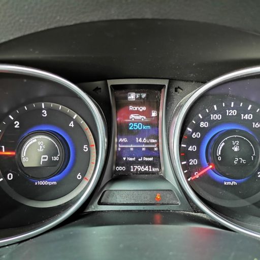 Hyundai_usedcar_2012_Santa Fe 2.2_179641km_Hyundai中古車_Santa Fe_圖片